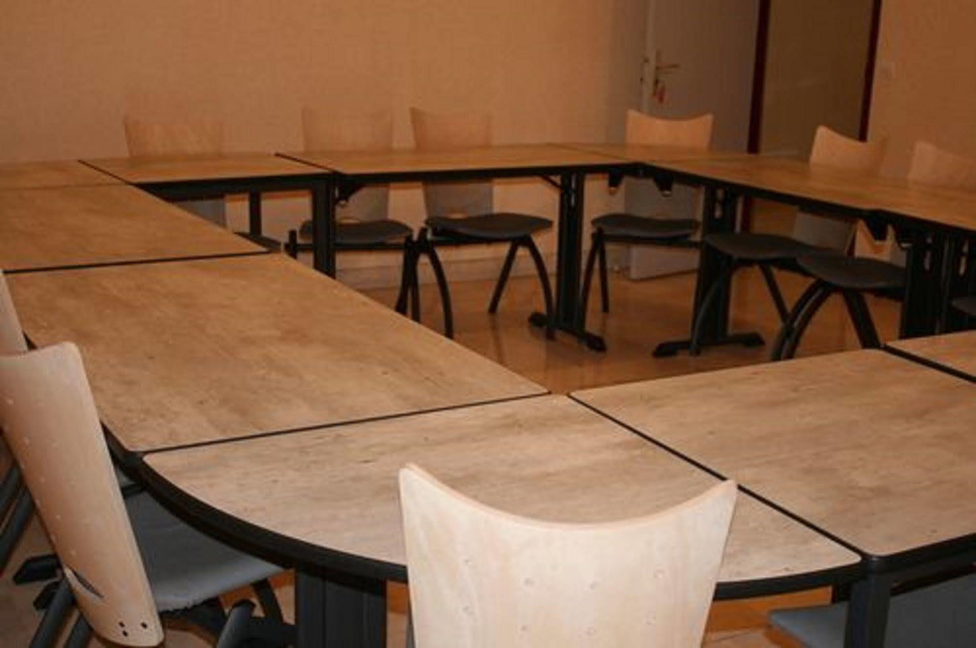 Residence Universitaire Lanteri Fontenay-aux-Roses Exteriér fotografie